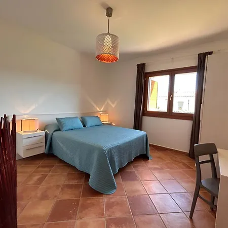 - Le Bacche Di Maiorca * Budoni